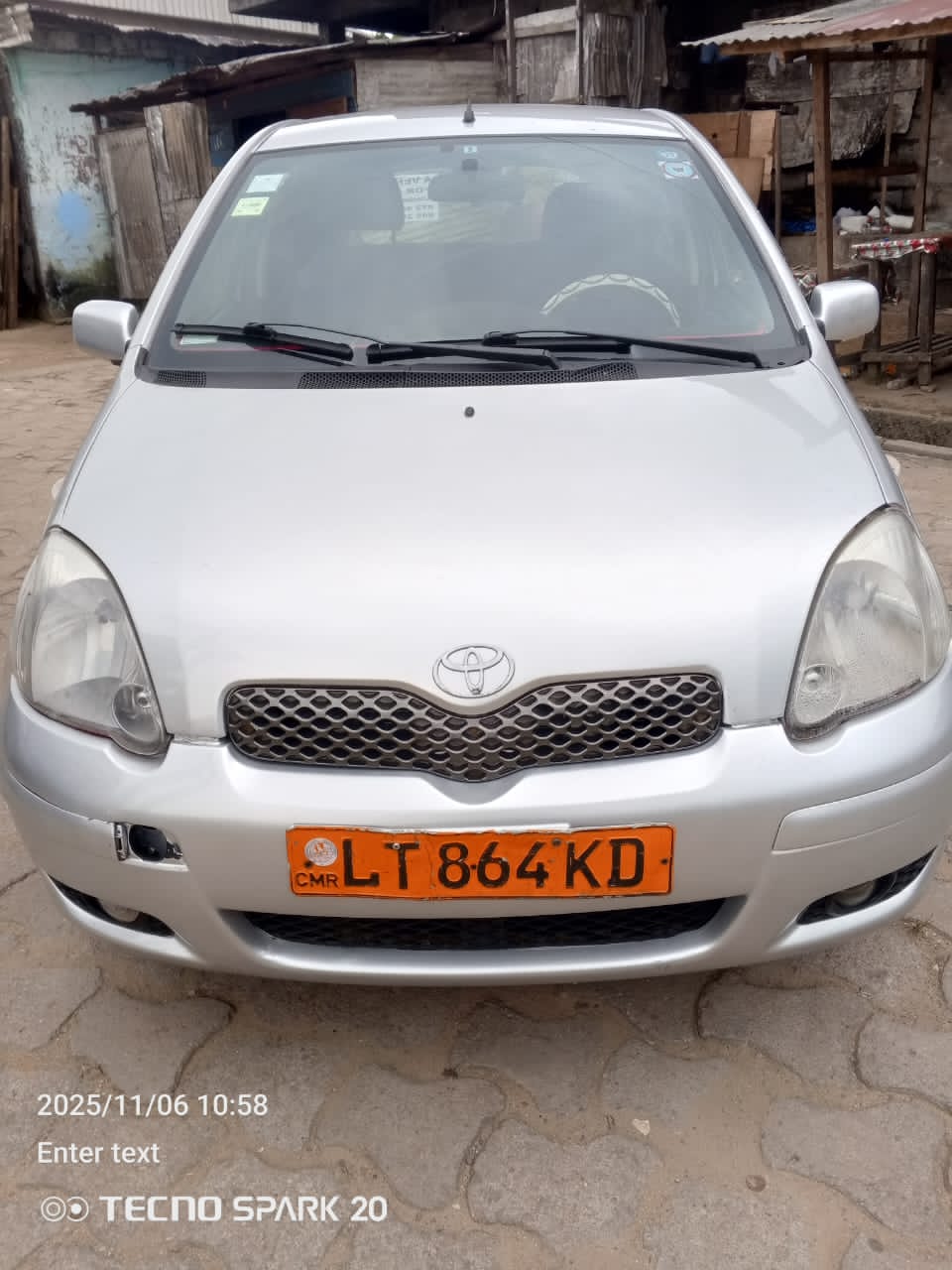 
								Yaris 2005 full									