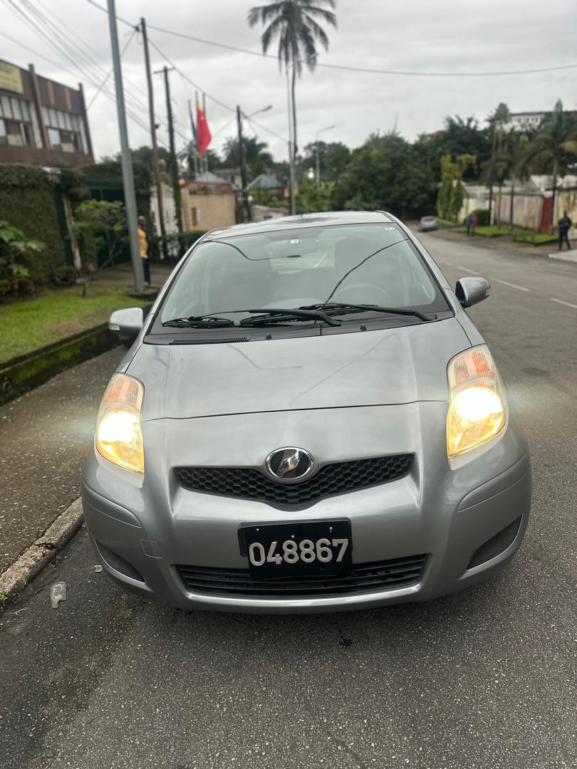 
								Toyota Vitz 2010 full									