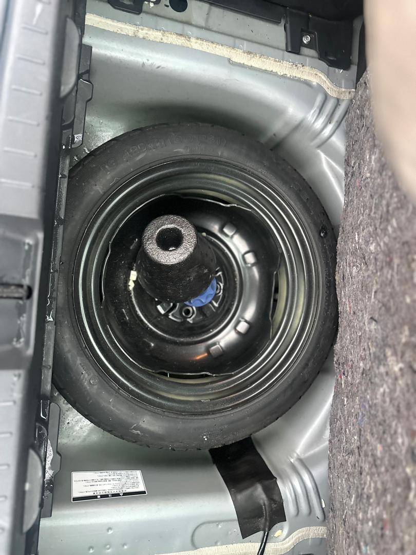 
								Toyota Vitz 2010 full									