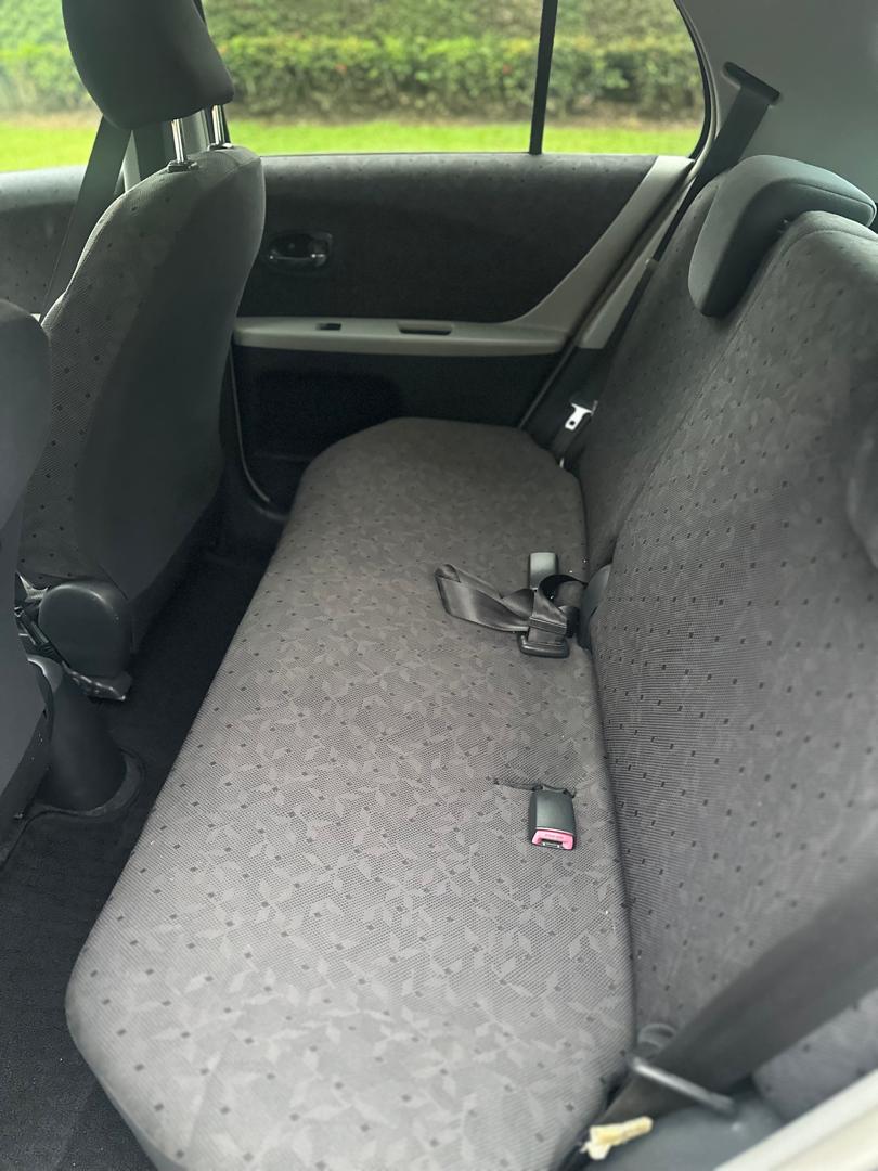 
								Toyota Vitz 2010 full									