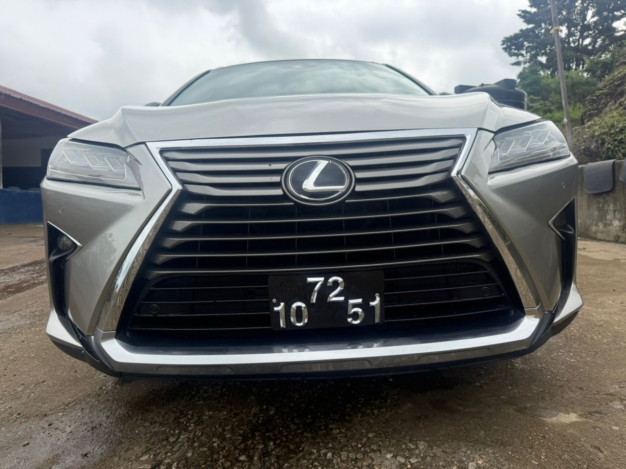
								Lexus 2019 full									